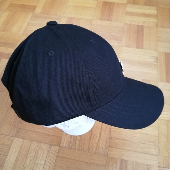 Customized The GOAT Enamel Pin Dad Hat - Picture 5 of 9